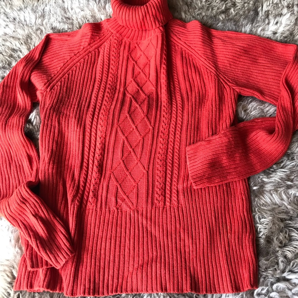 ✅ Gorgeous Orange Sweater